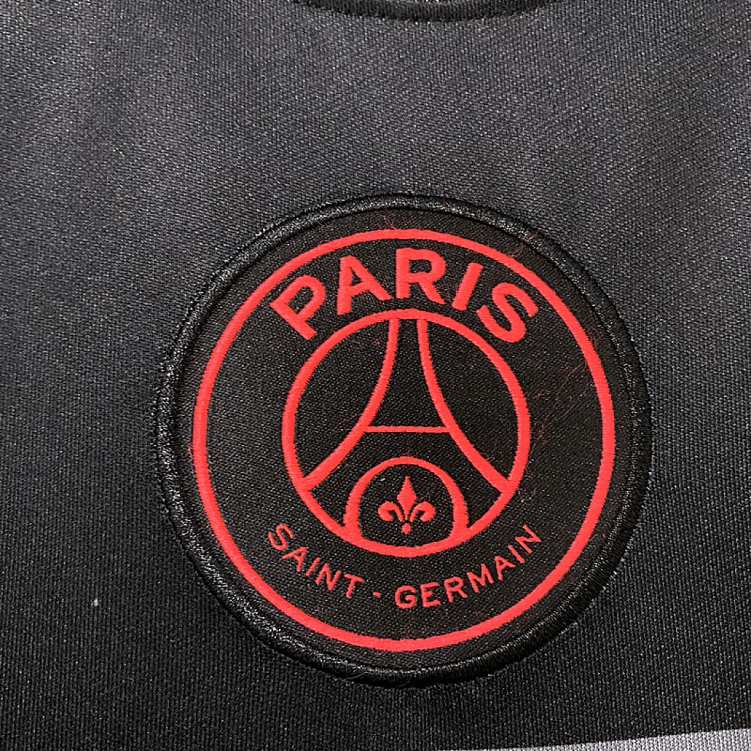 2122 Paris Maillot Third miniature 8