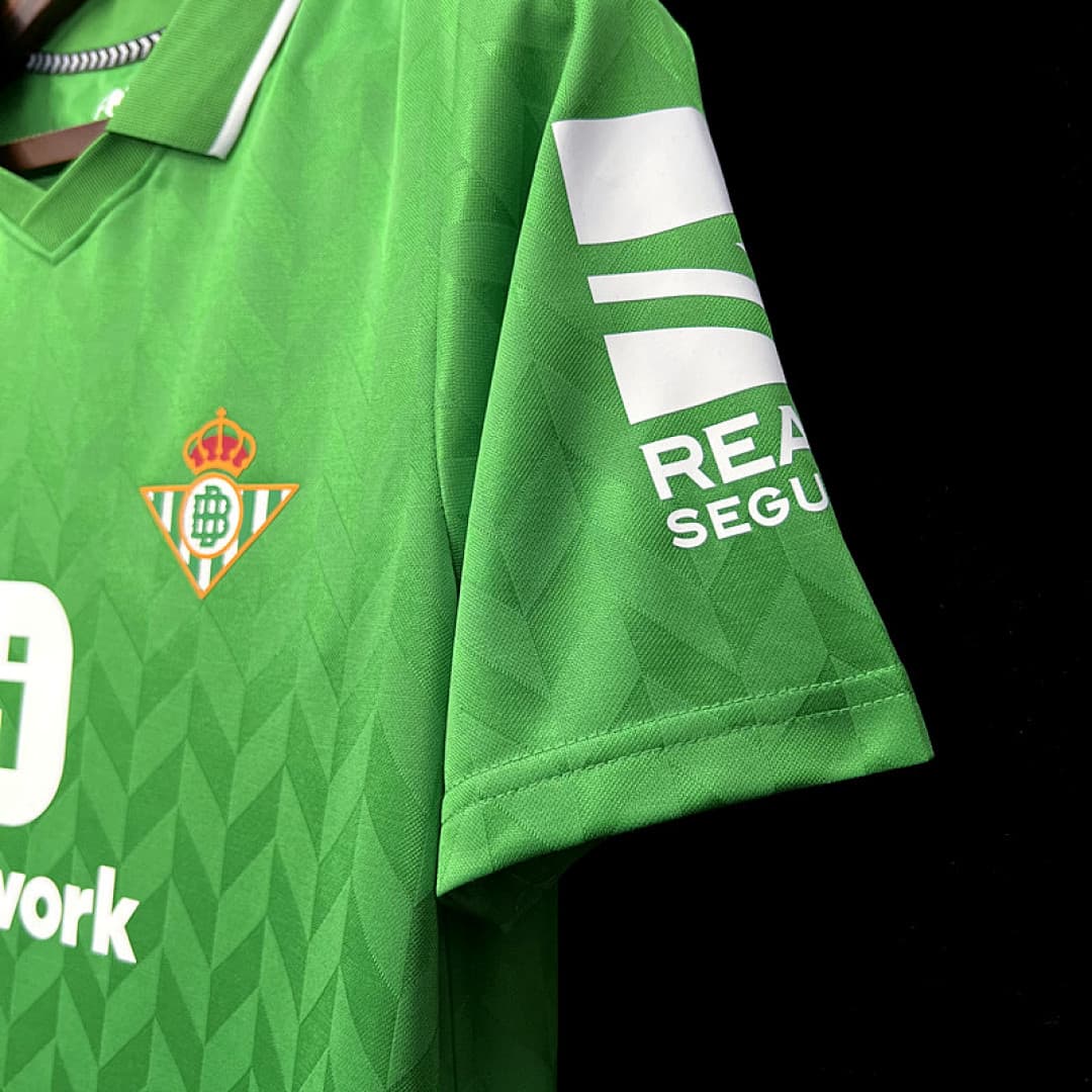 2324 Betis Maillot Extérieur miniature 8