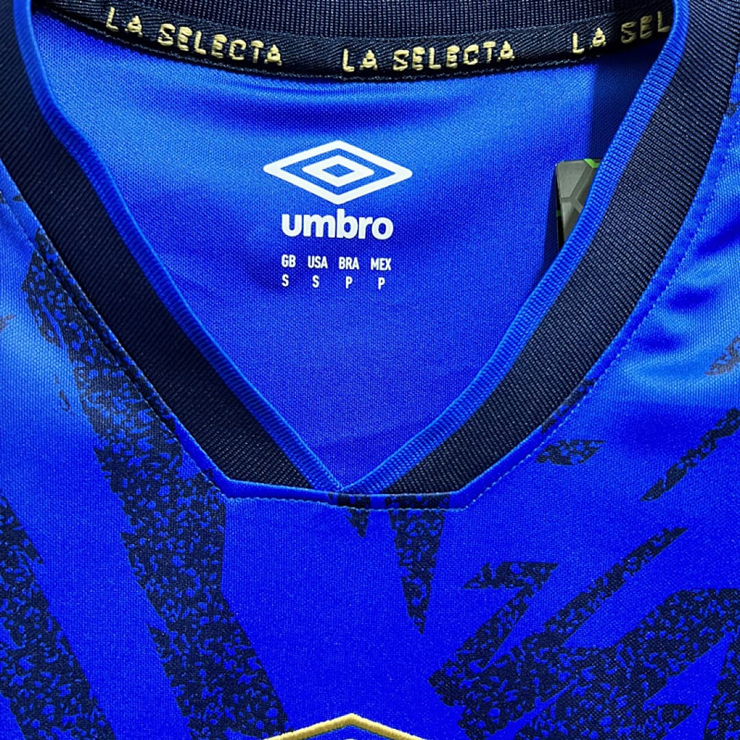 2324 El Salvador Maillot Domicile miniature 5
