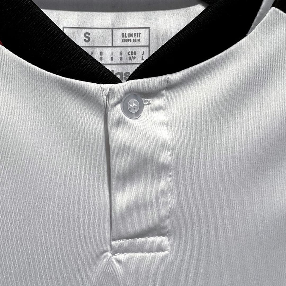 2324 Fulham Maillot Domicile miniature 9