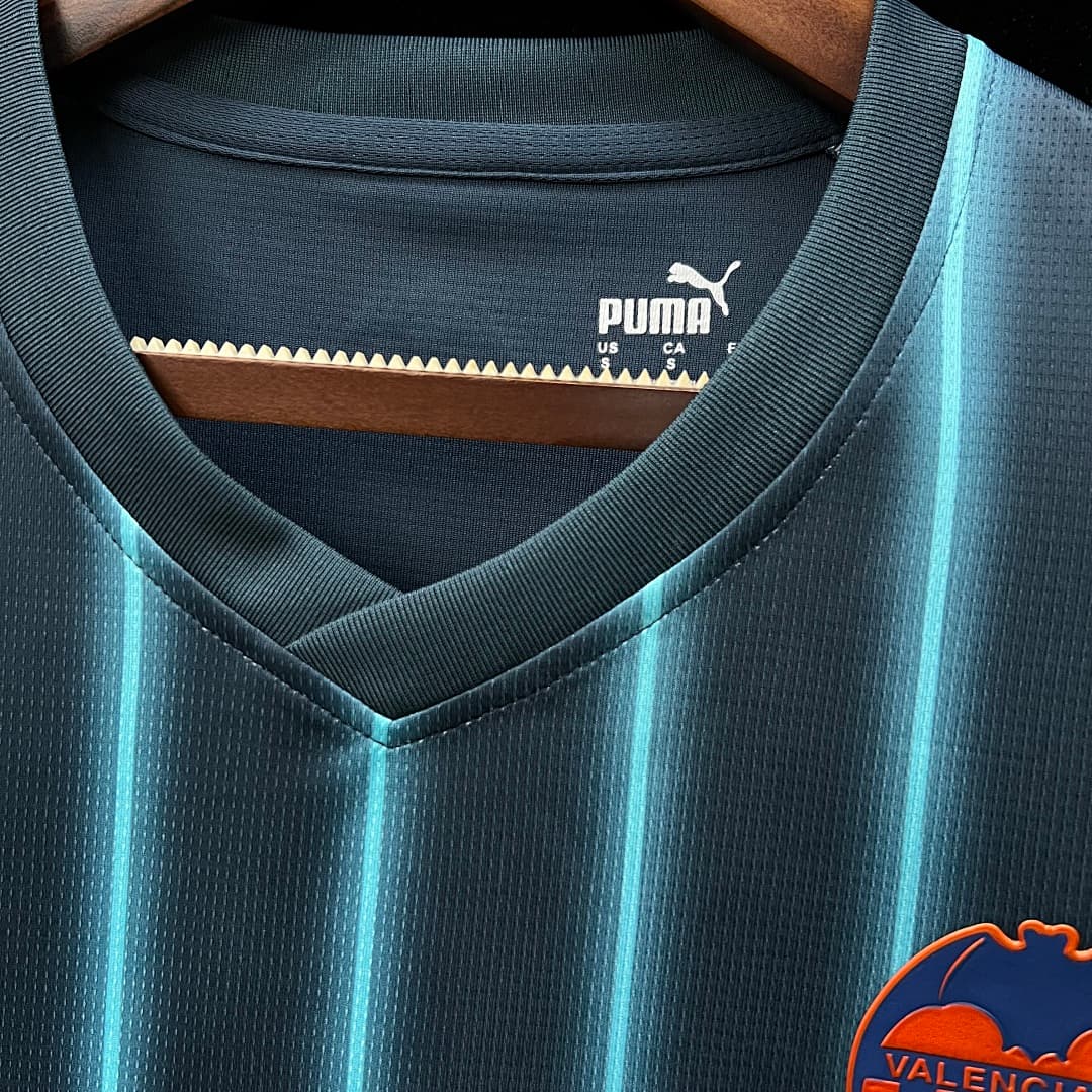 2324 Valencia Maillot Extérieur miniature 3