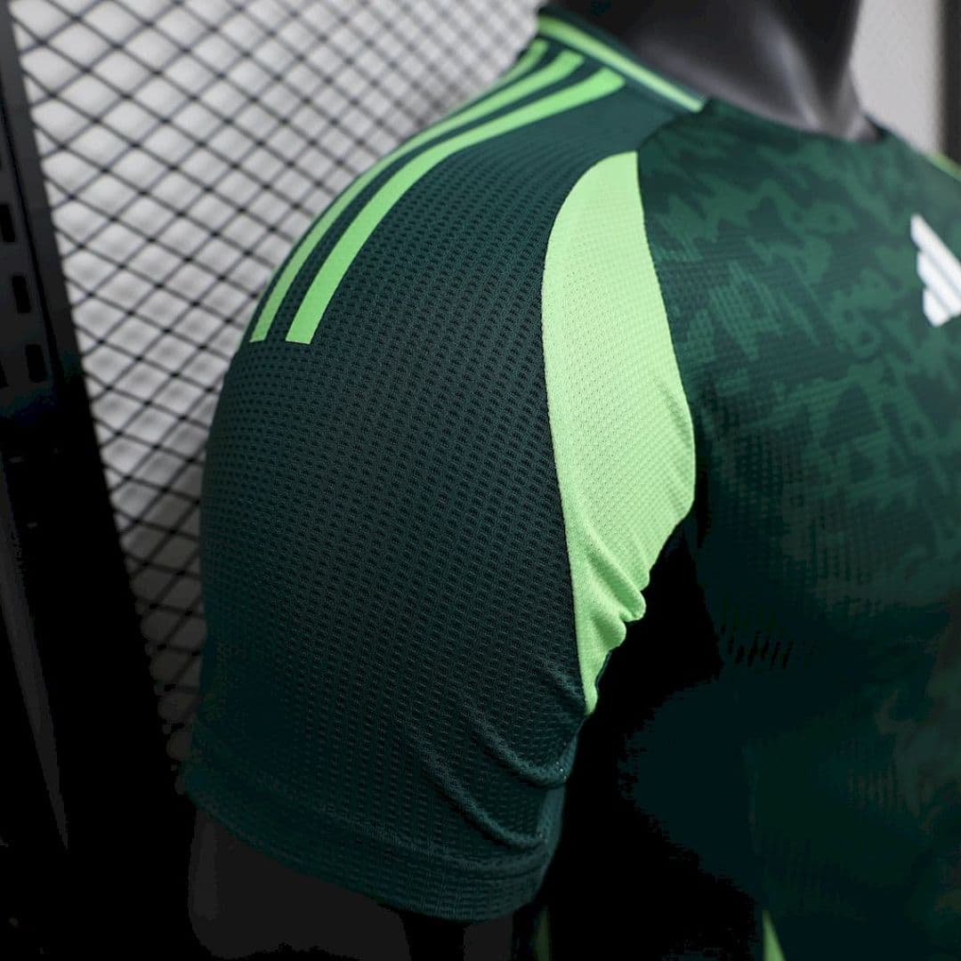 Algérie Maillot Extérieur Version Joueur miniature 7