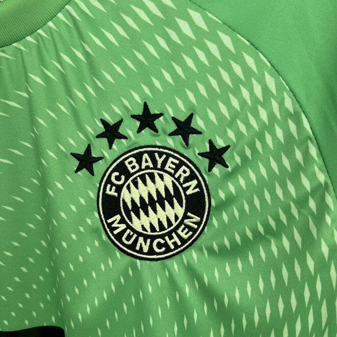 Bayern Munich Gardien Domicile miniature 4