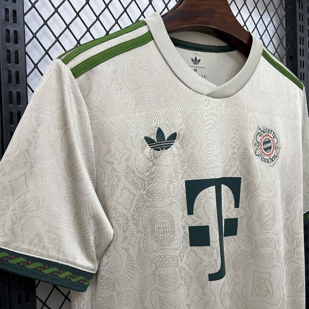 Bayern Munich Maillot Domicile 2025-2026 miniature 6
