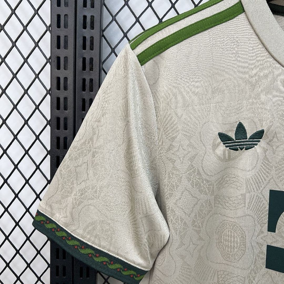 Bayern Munich Maillot Domicile 2025-2026 miniature 7