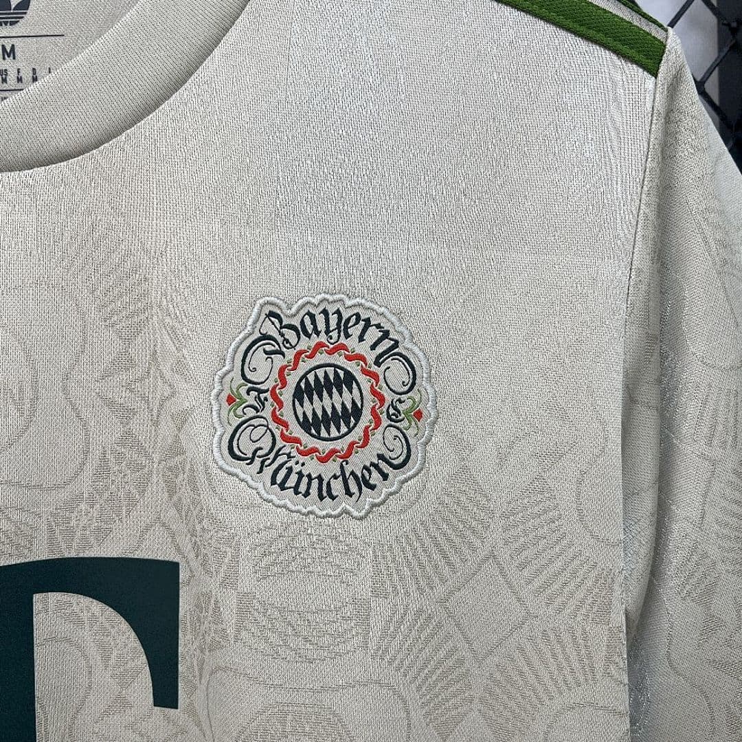 Bayern Munich Maillot Domicile 2025-2026 miniature 10
