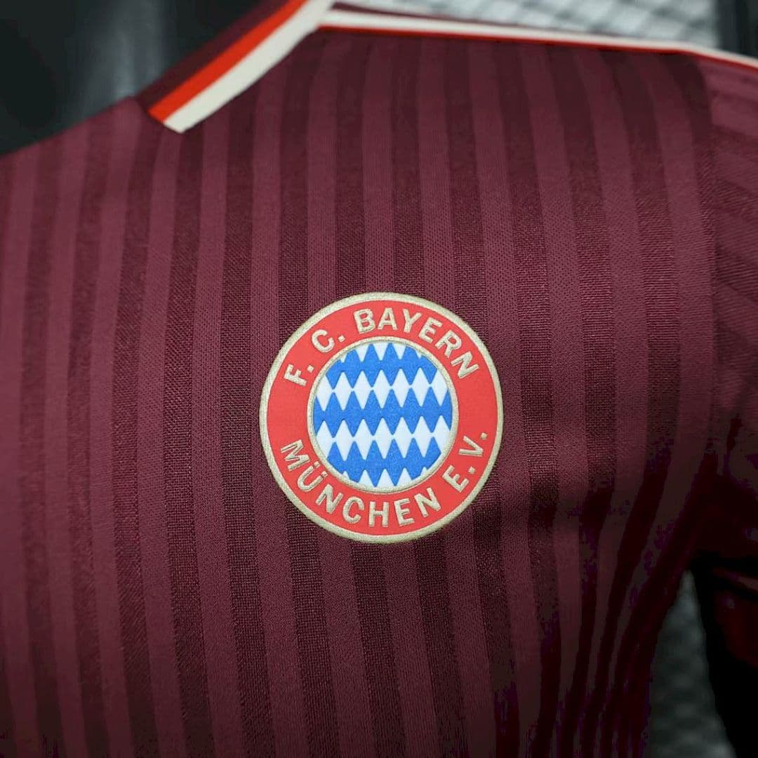 Bayern Munich Maillot Domicile Version Joueur miniature 6