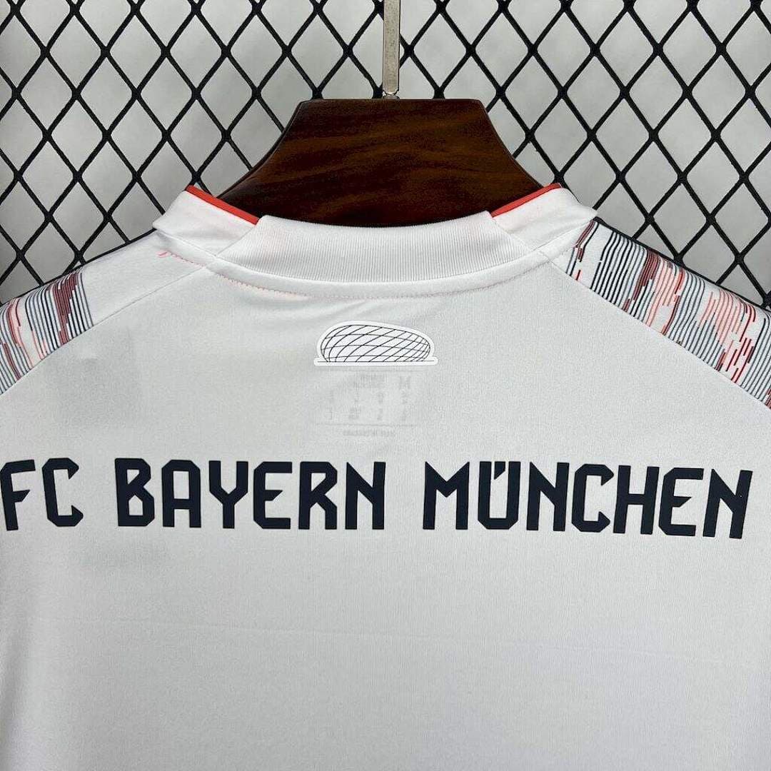 Bayern Munich Maillot Extérieur miniature 4