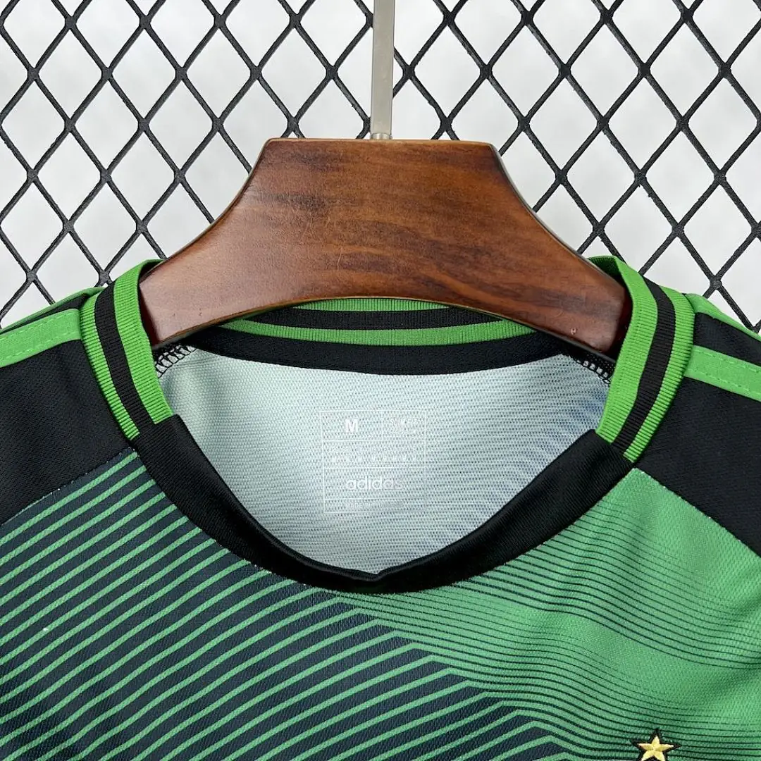Celtic Maillot Domicile Edition Speciale miniature 2