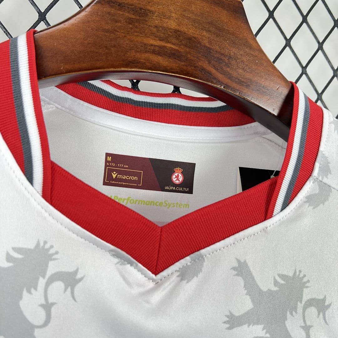Cultural Leonesa Maillot Domicile 2025-2026 miniature 8