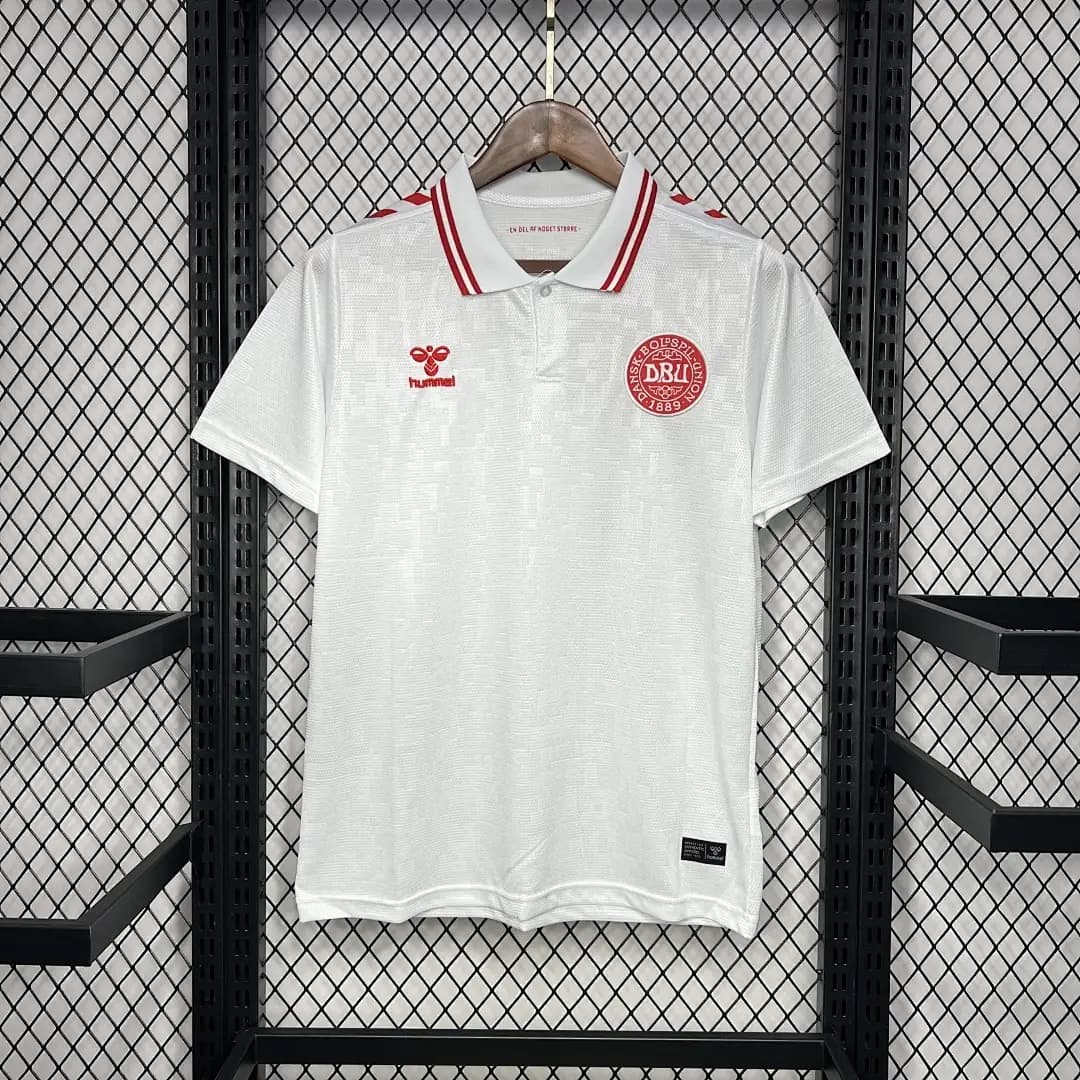 Denmark 2024-2025 Euro Maillot Extérieur miniature 2