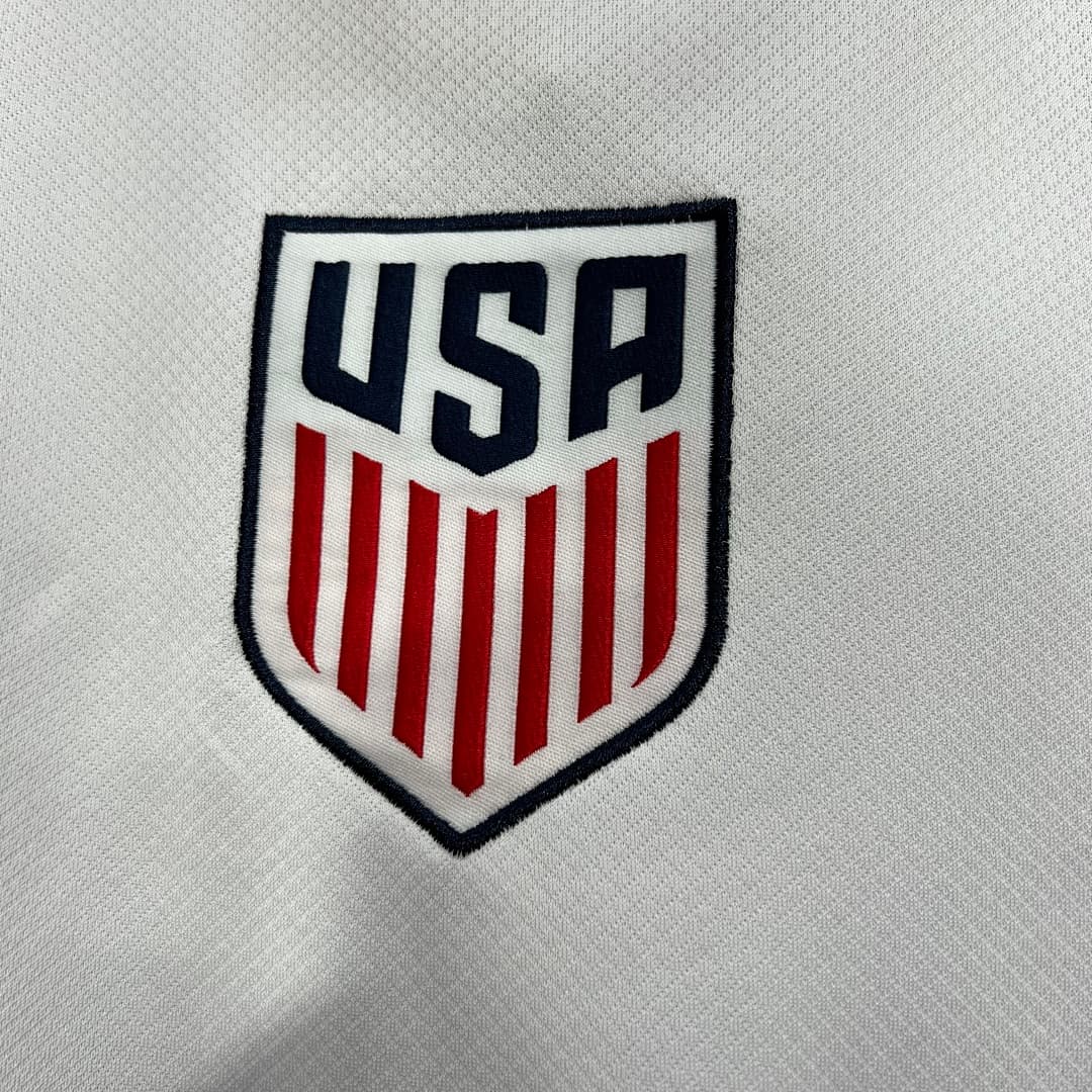 Etats-Unis Maillot Domicile miniature 4