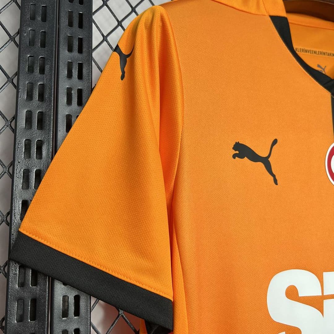 Galatasarays 2024-2025 Maillot Domicile miniature 4
