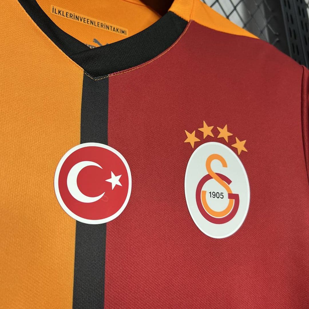 Galatasarays 2024-2025 Maillot Domicile miniature 7