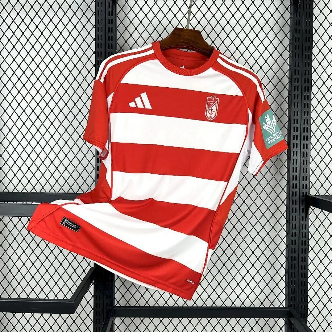 Granada Maillot Domicile 2025-2026