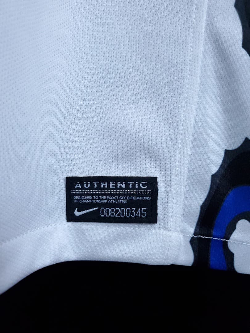 Inter Milan Maillot Extérieur Retro 2010 miniature 4