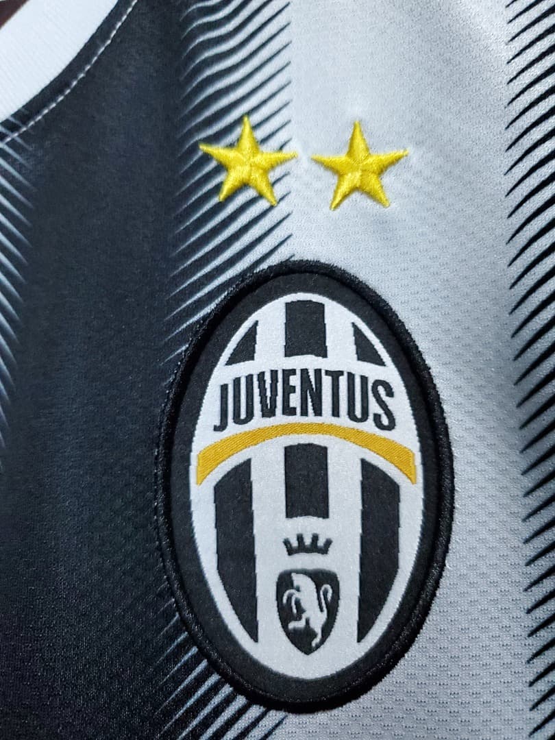 Juventus Maillot Domicile Retro 2011-2012 miniature 11
