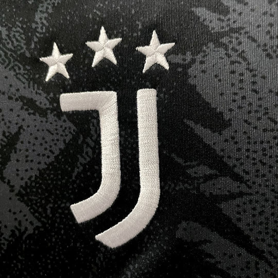 Juventus Maillot Extérieur miniature 8
