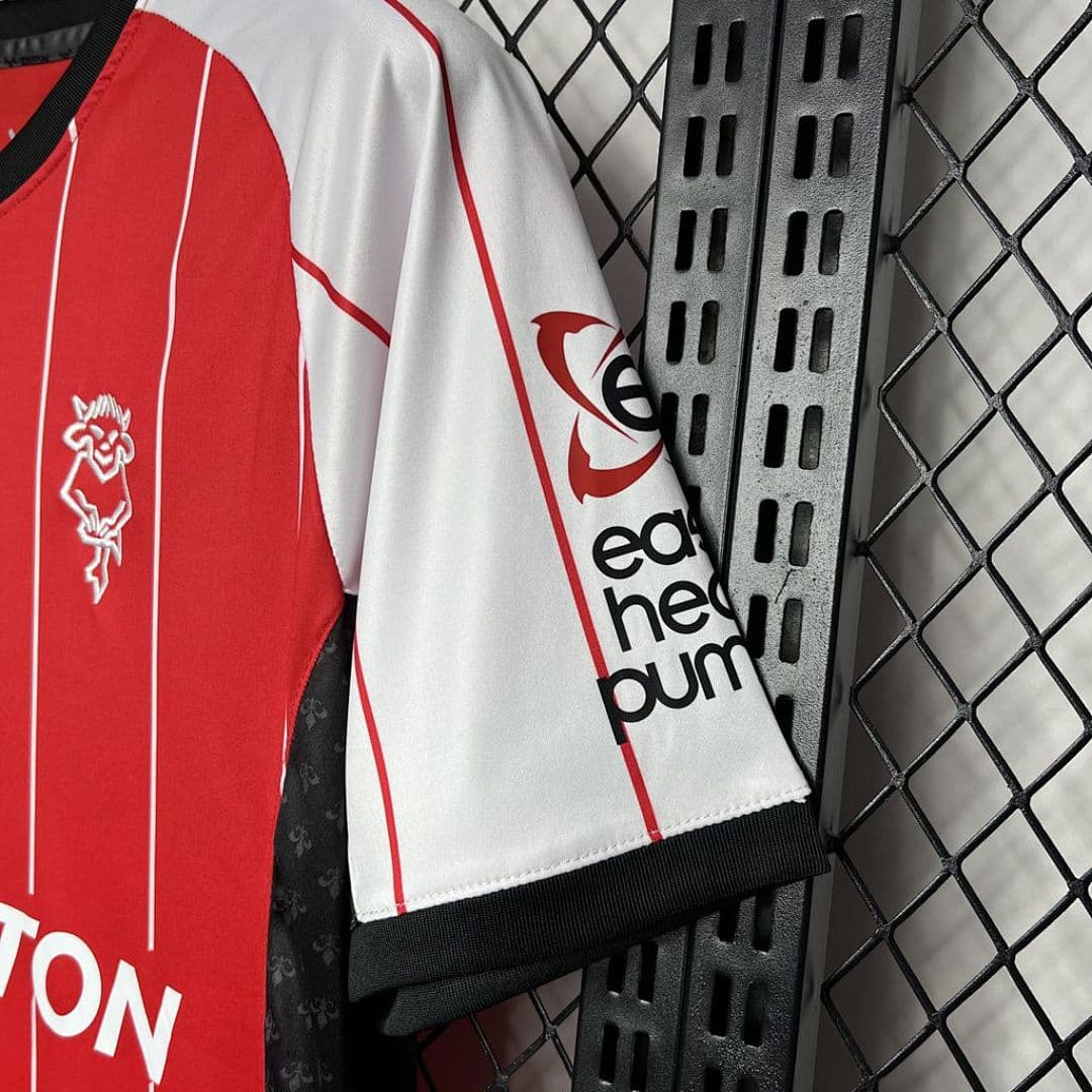 Lincoln City F C 2024-2025 Maillot Domicile miniature 6