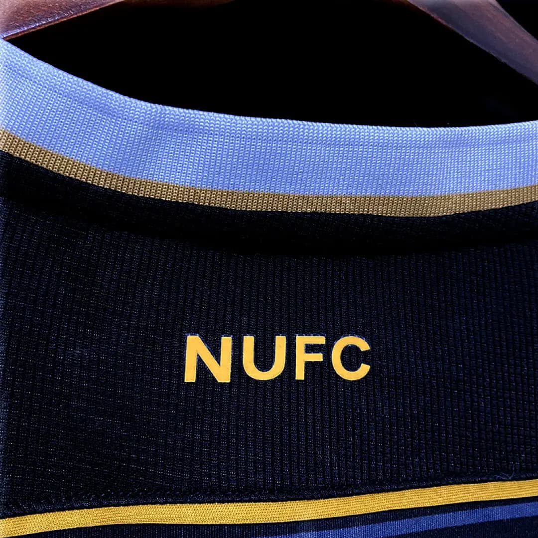 Newcastle Maillot Extérieur miniature 2