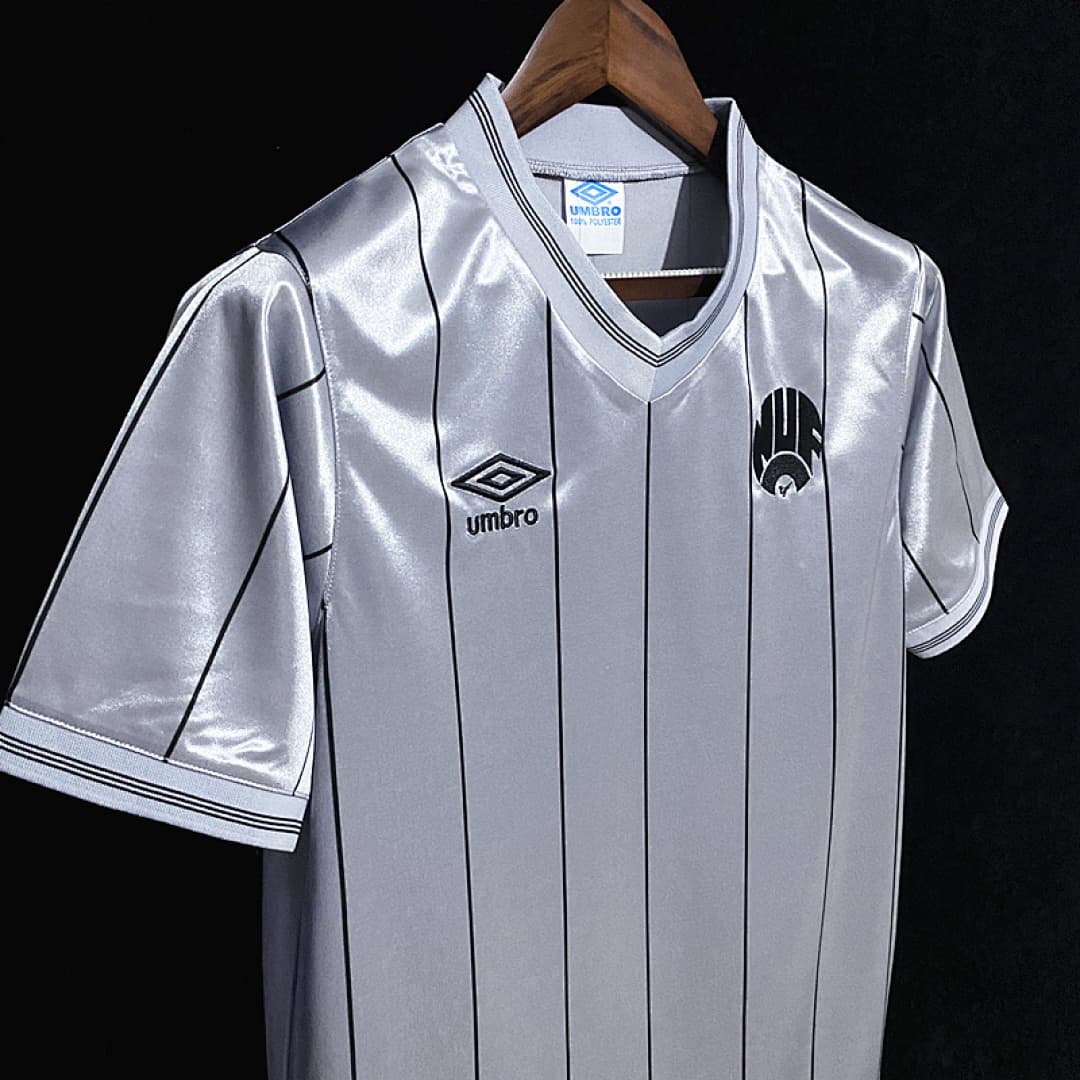 Newcastle Maillot Extérieur Retro 1984 miniature 3
