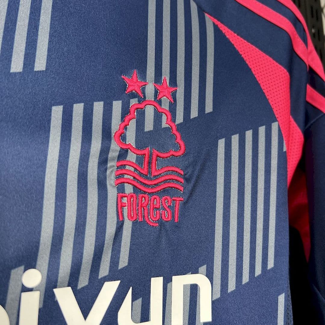 Nottingham Forest 2024-2025 Maillot Exterieur miniature 4