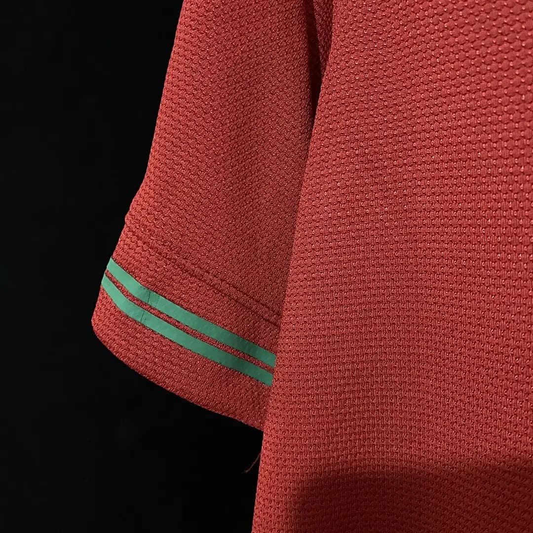 Portugal Maillot Domicile Retro 2012 miniature 2
