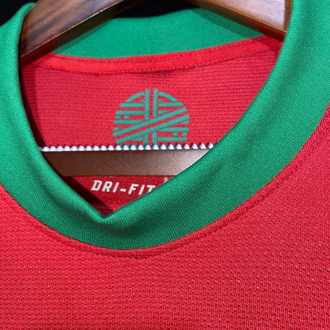 Portugal Maillot Domicile Retro 2012 miniature 9