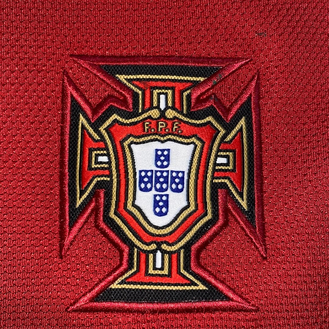 Portugal Maillot Domicile Retro 2012 miniature 11