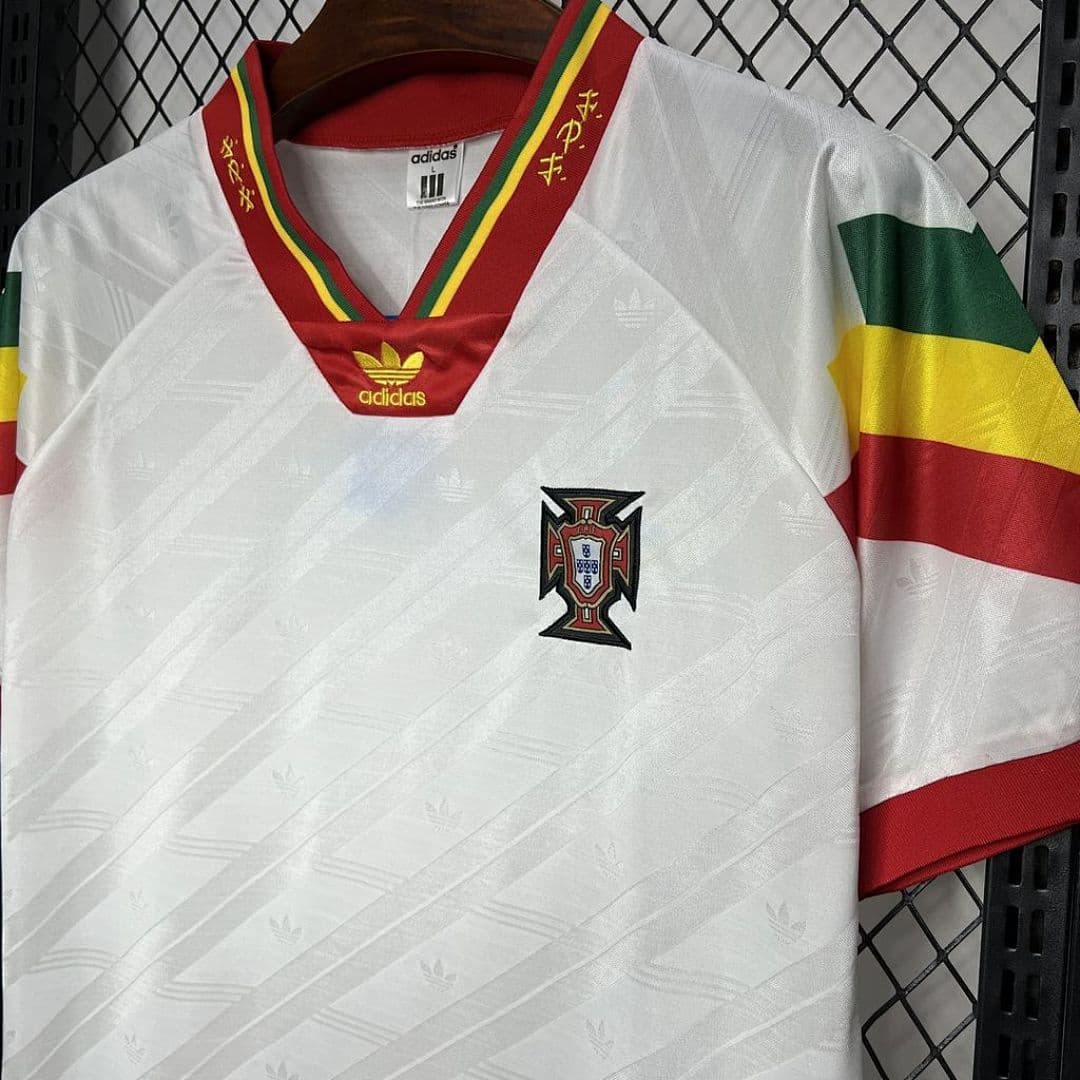 Portugal Maillot Extérieur Retro miniature 5