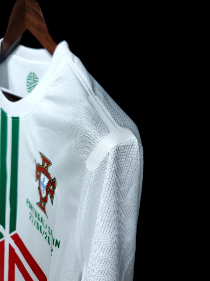 Portugal Maillot Extérieur Retro 2012 miniature 10