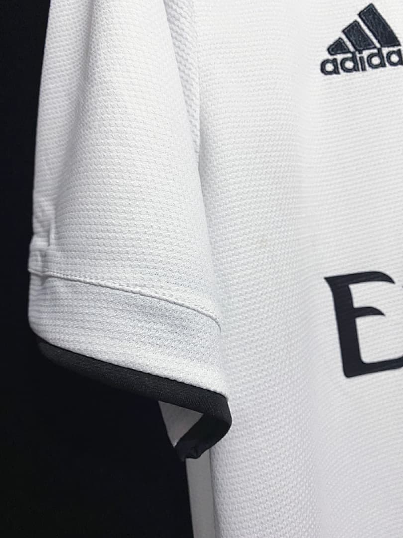 Real Madrid Maillot Domicile 2018-2019 miniature 8