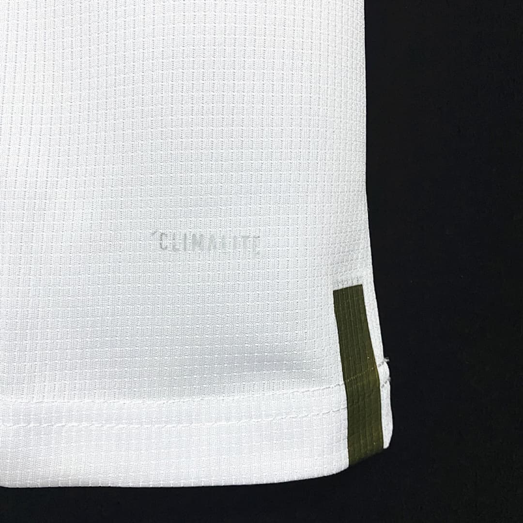 Real Madrid Maillot Domicile 2019-2020 miniature 4