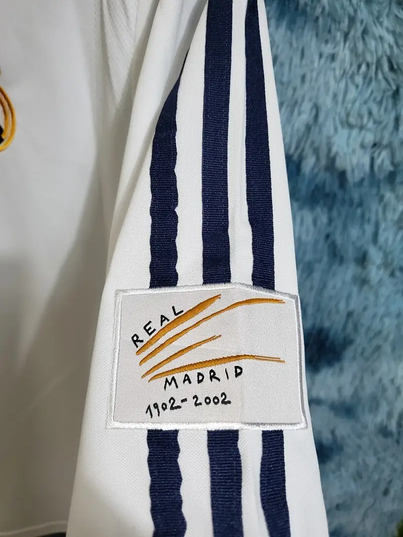Real Madrid Maillot Domicile Retro 2002 miniature 2