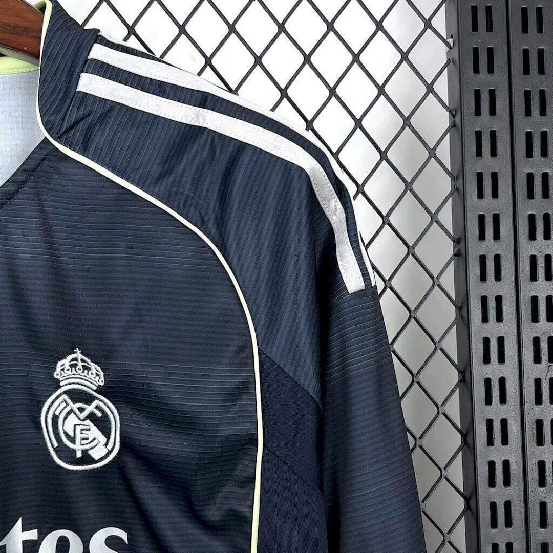 Real Madrid Maillot Extérieur Manches Longues miniature 6