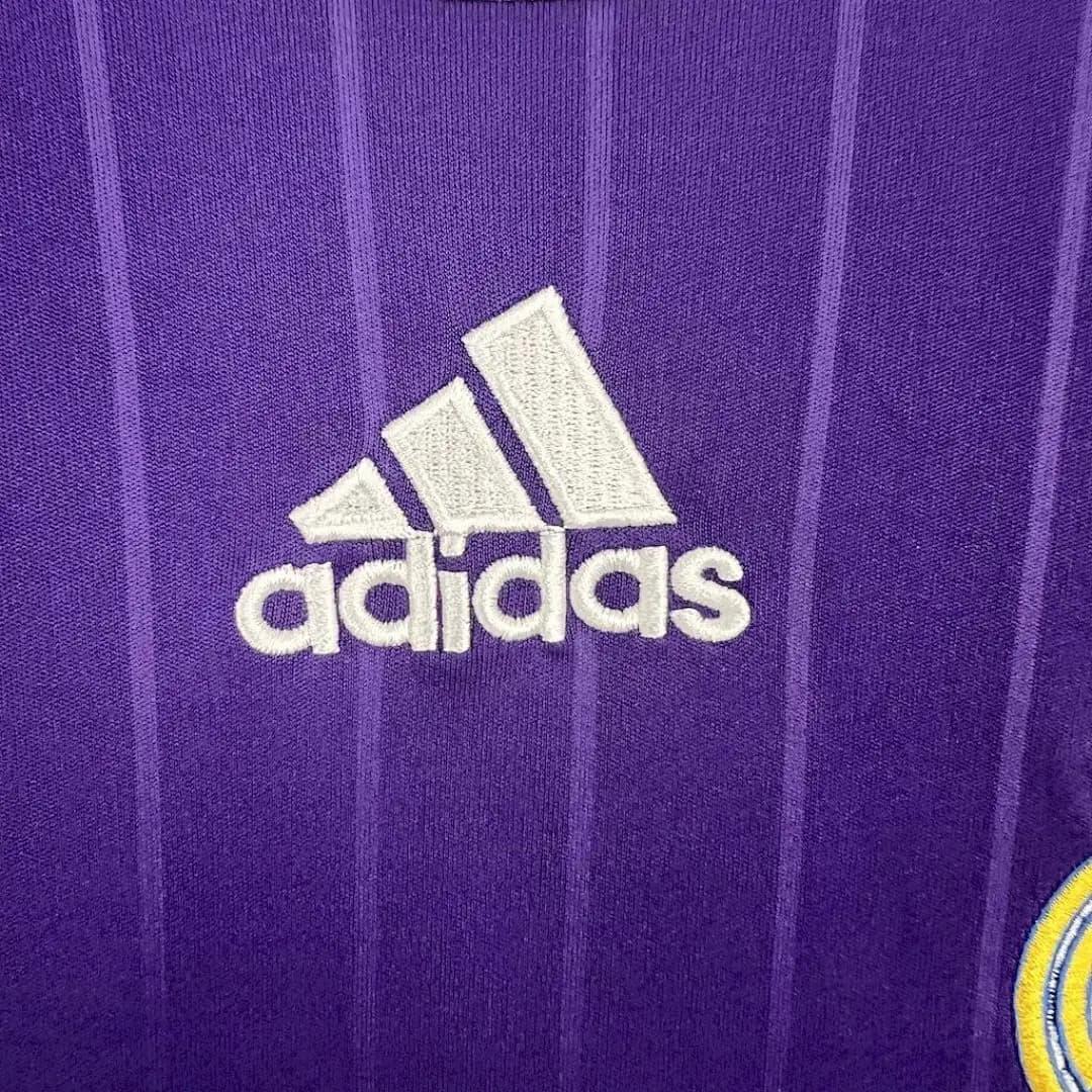 Real Madrid Maillot Third Retro 2006 miniature 2