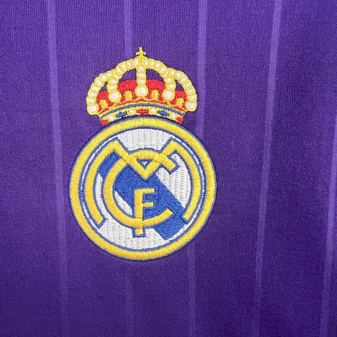 Real Madrid Maillot Third Retro 2006 miniature 3
