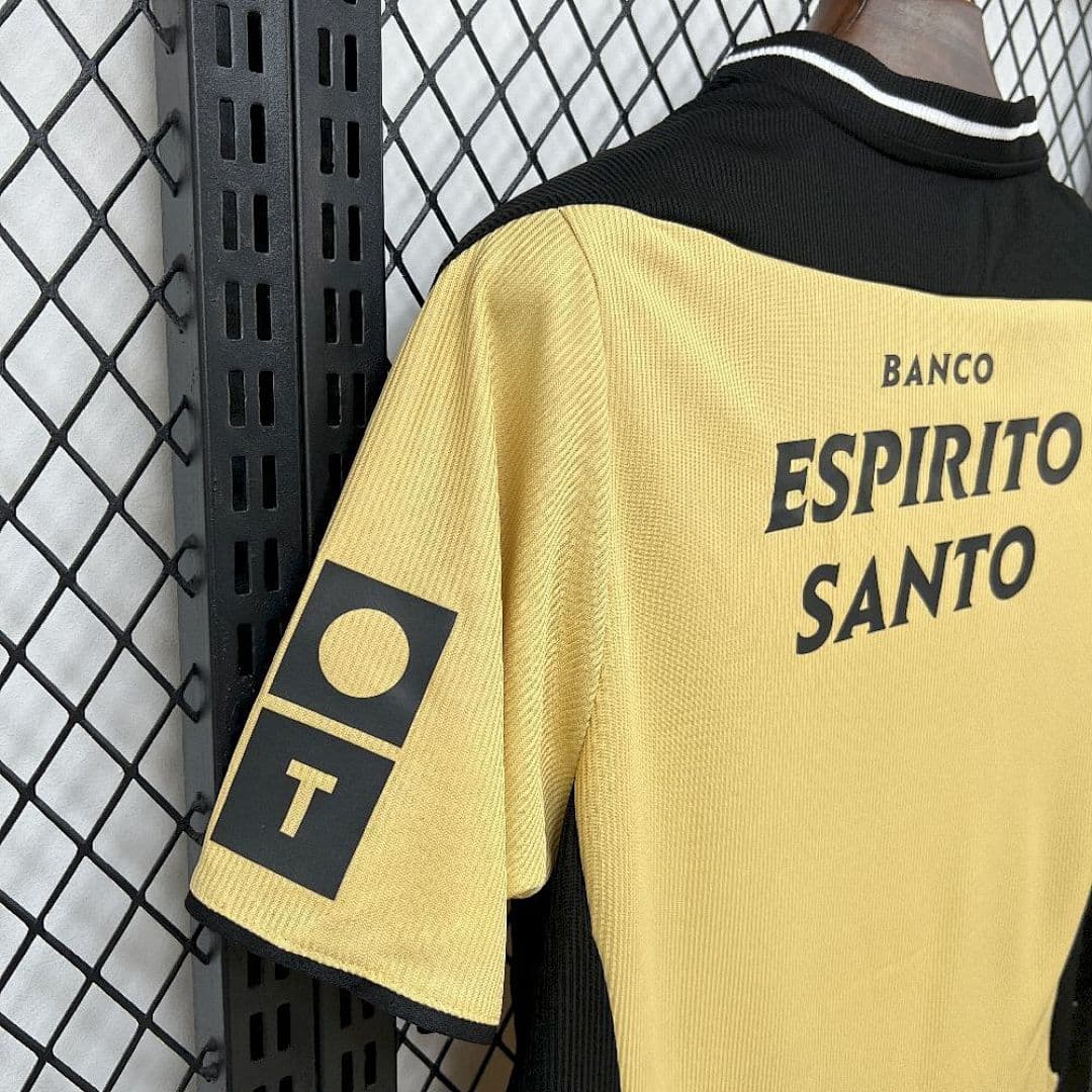 Sporting CP Maillot Extérieur Retro 2003-2004 miniature 4