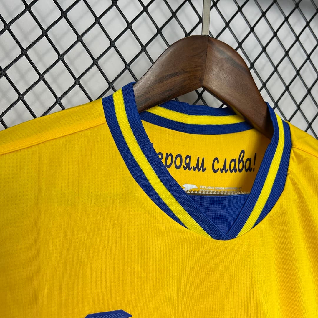 Ukraine 2024-2025 Euro Maillot Domicile miniature 3