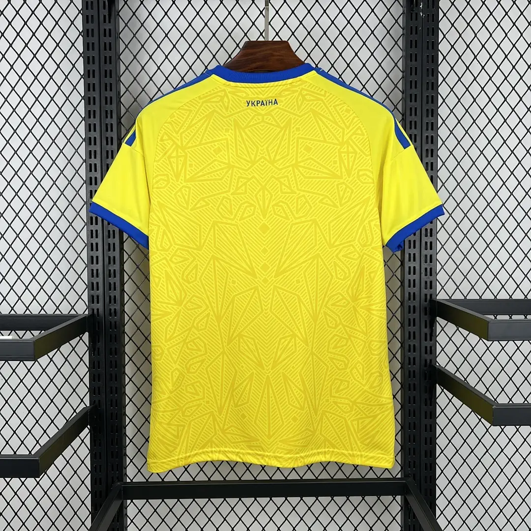 Ukraine World Cup Maillot Domicile 2026 miniature 2