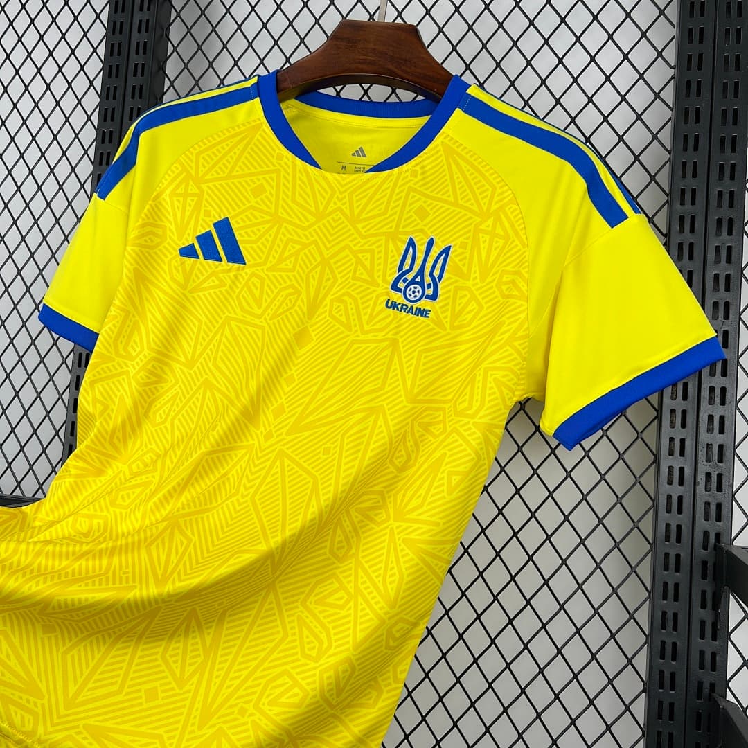 Ukraine World Cup Maillot Domicile 2026 miniature 4