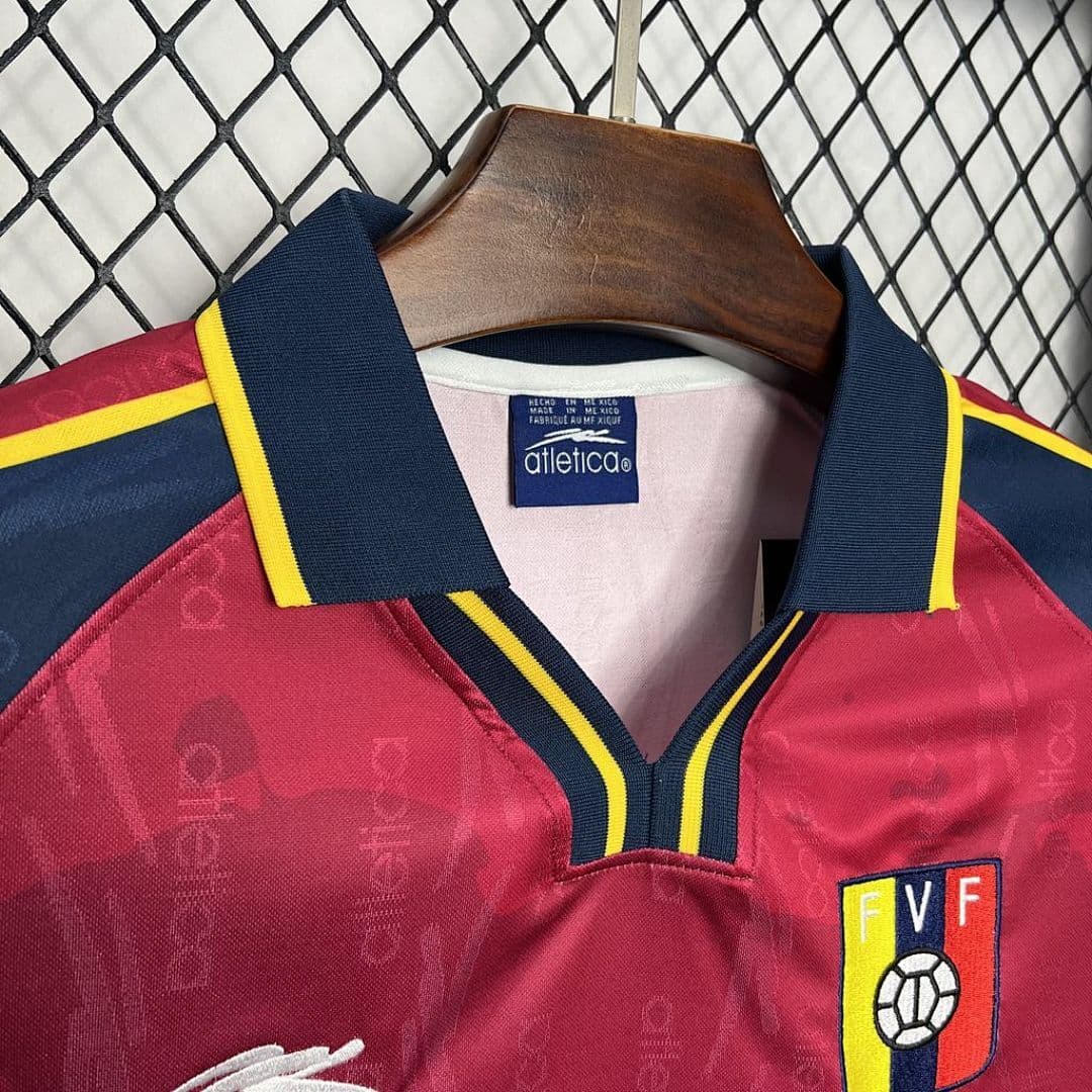 Venezuela Maillot Domicile Retro 2000 miniature 3