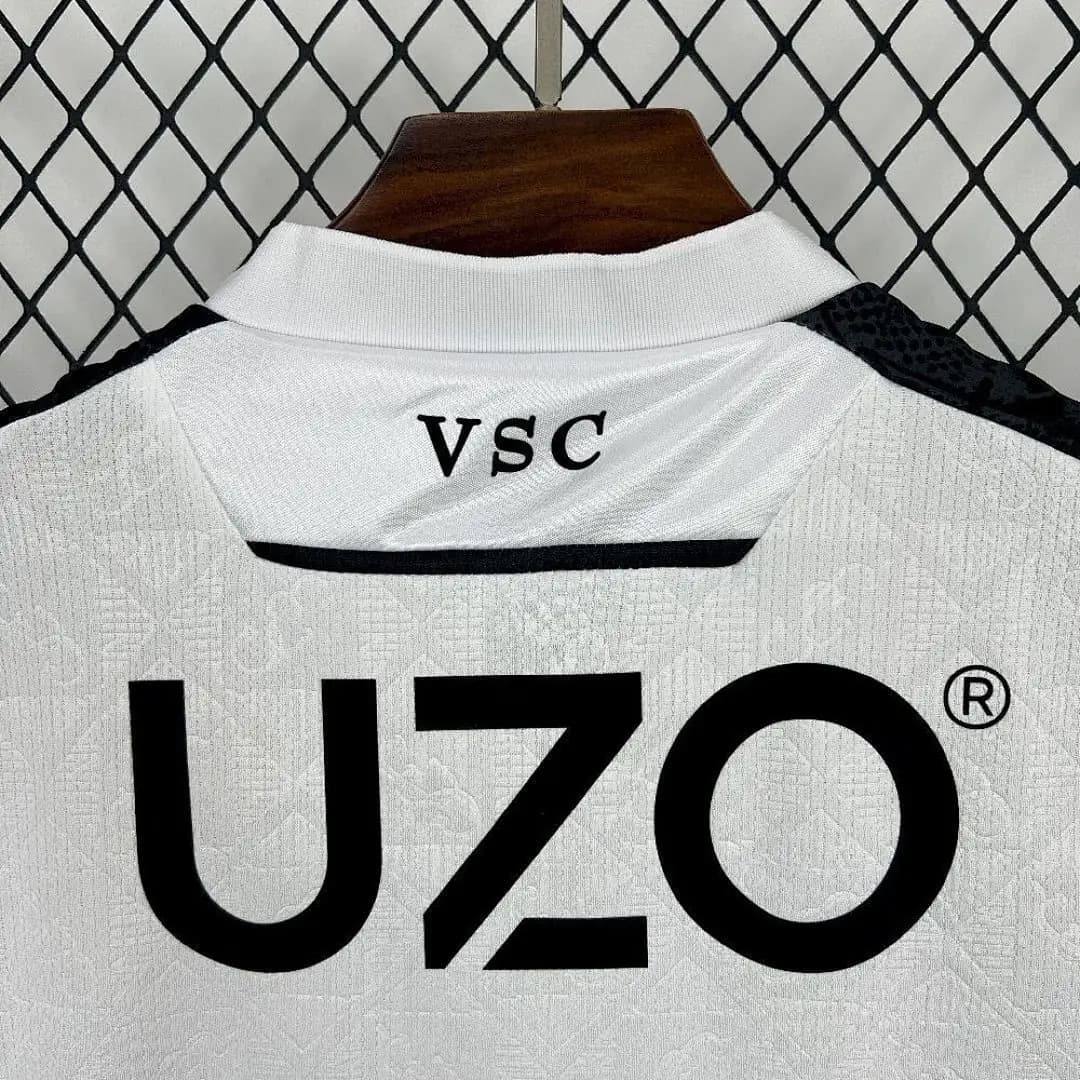 Vitoria De Guimaraes Maillot Domicile 2025-2026 miniature 2
