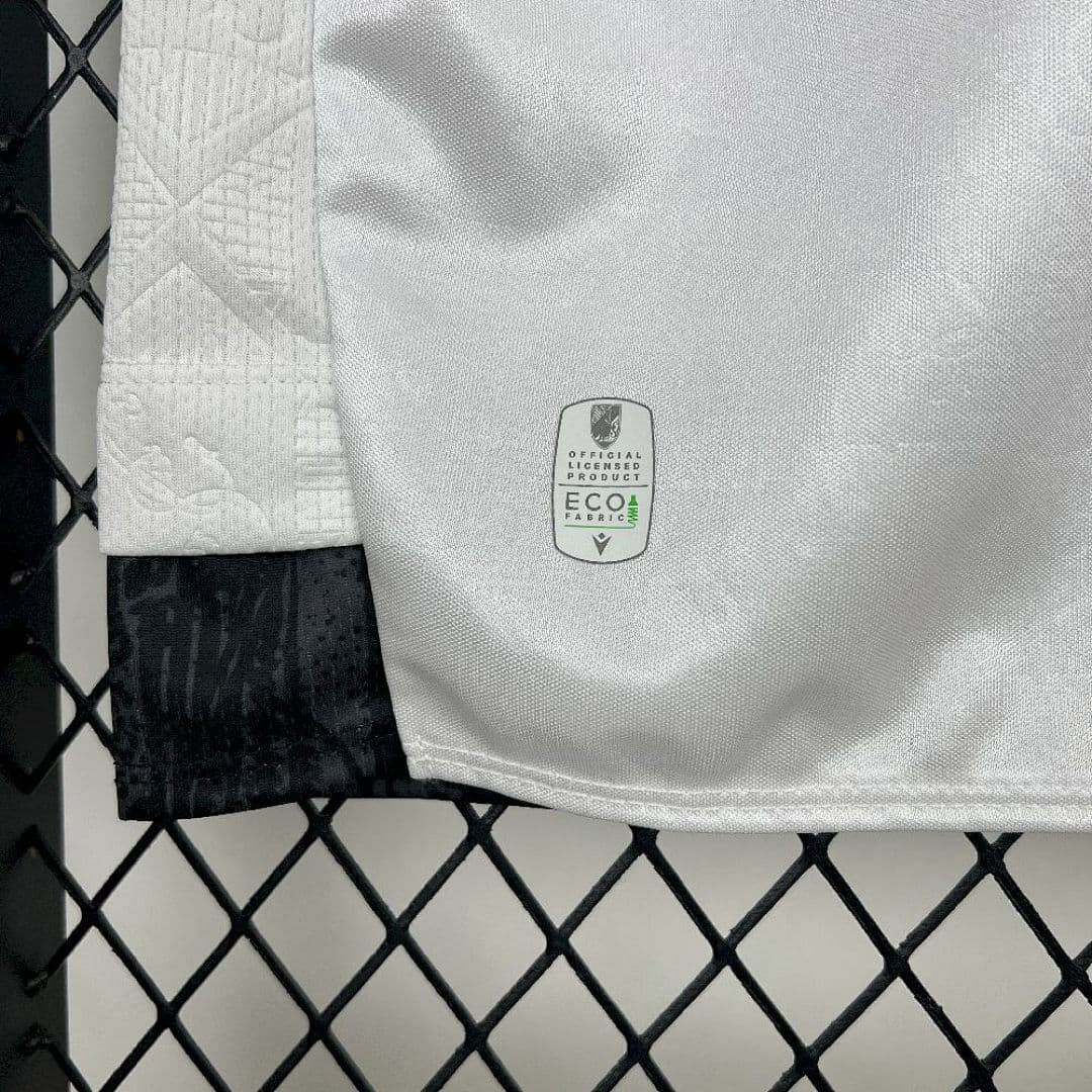Vitoria De Guimaraes Maillot Domicile 2025-2026 miniature 4