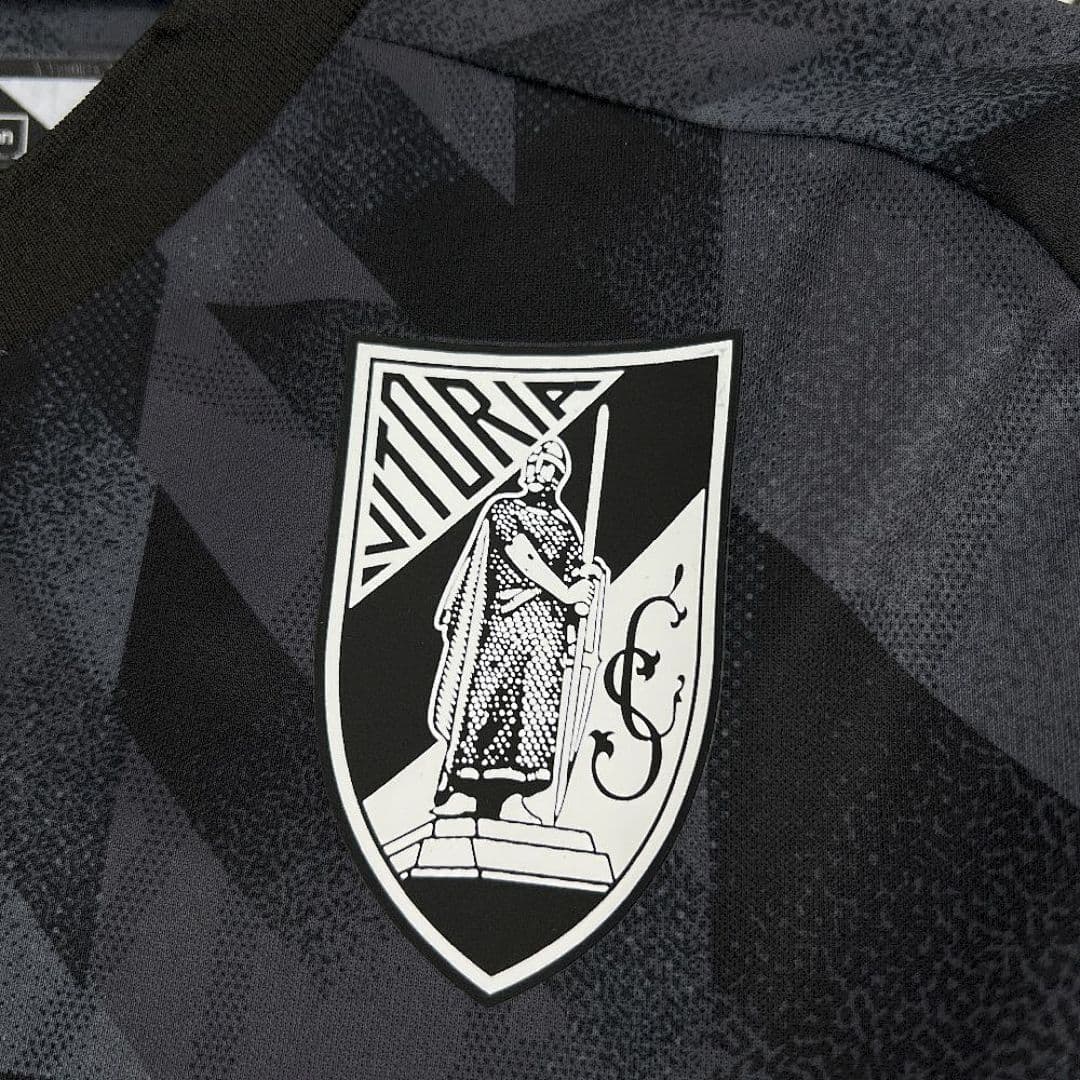 Vitoria De Guimaraes Maillot Extérieur 2025-2026 miniature 5