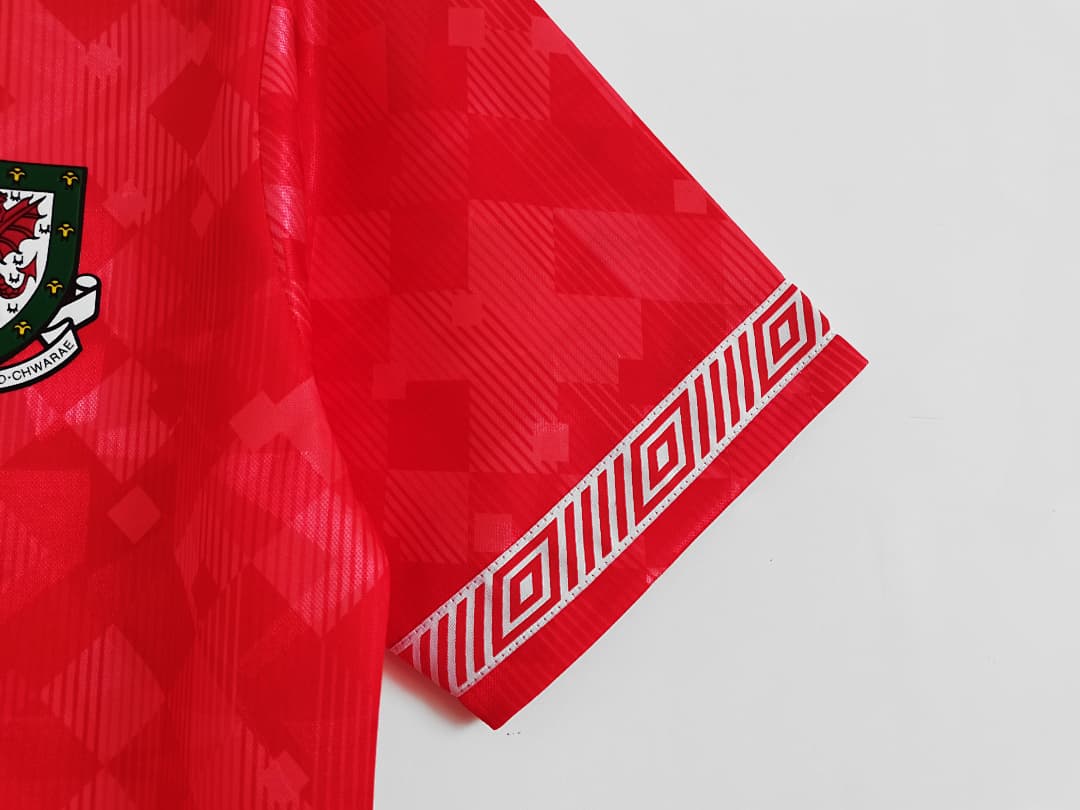 Wales Maillot Domicile Retro 1990-1992 miniature 13