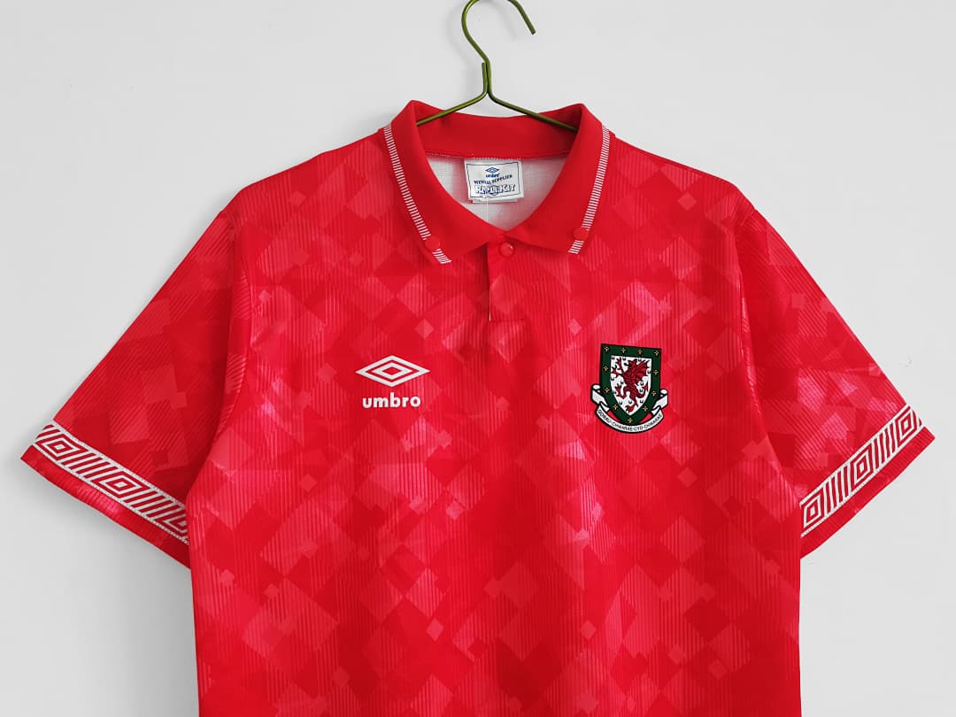 Wales Maillot Domicile Retro 1990-1992 miniature 18