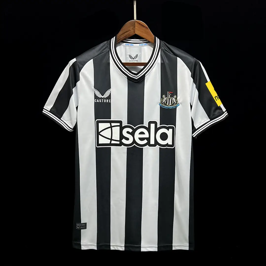 Newcastle Maillot Domicile - Photo 1