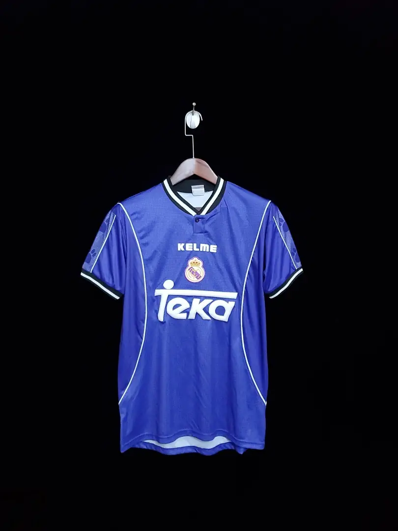 Real Madrid Maillot Exterieur Retro 1997-1998 - Photo 1