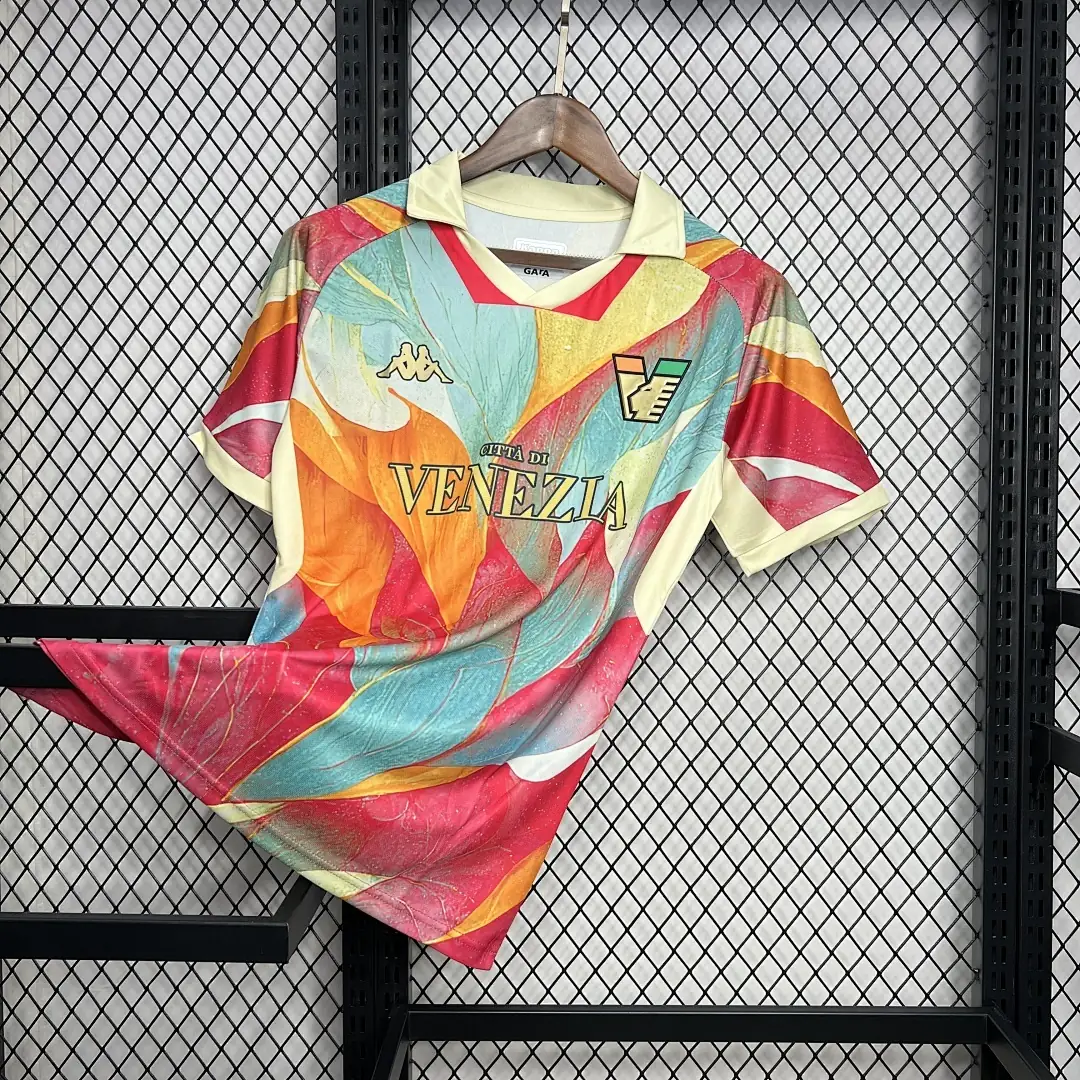 Venezia Fc 2024-2025 Special Edition Maillot Domicile Edition Speciale